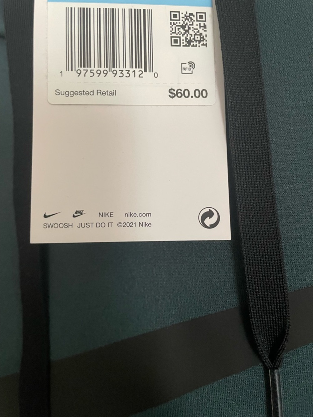 Nike Forest Green Hoodie with Black Swoosh Therma-Fit - Picture 2 of 5